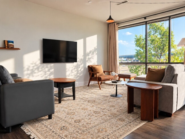 133 N Jackson St Unit SI ID1638325P