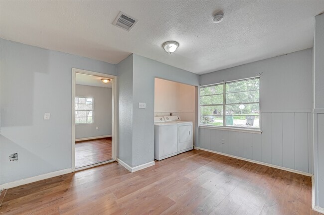 Photo - 3406 St Benedict St