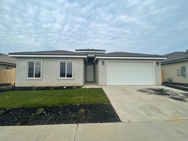 Front View - 1051 Adell St