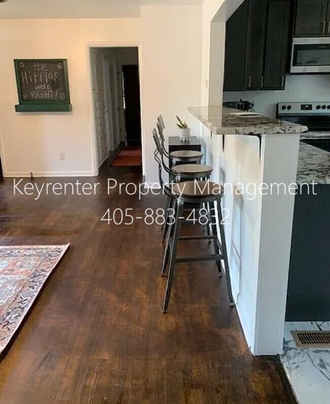 Photo - Completely Renovated 3 Bedroom close to OU Campus!! LAWNCARE INCLUDED!!