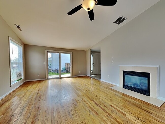 Photo - 4108 Springsleigh Rd