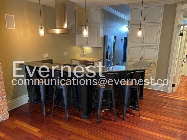 Photo - 112 Hanford St Unit a