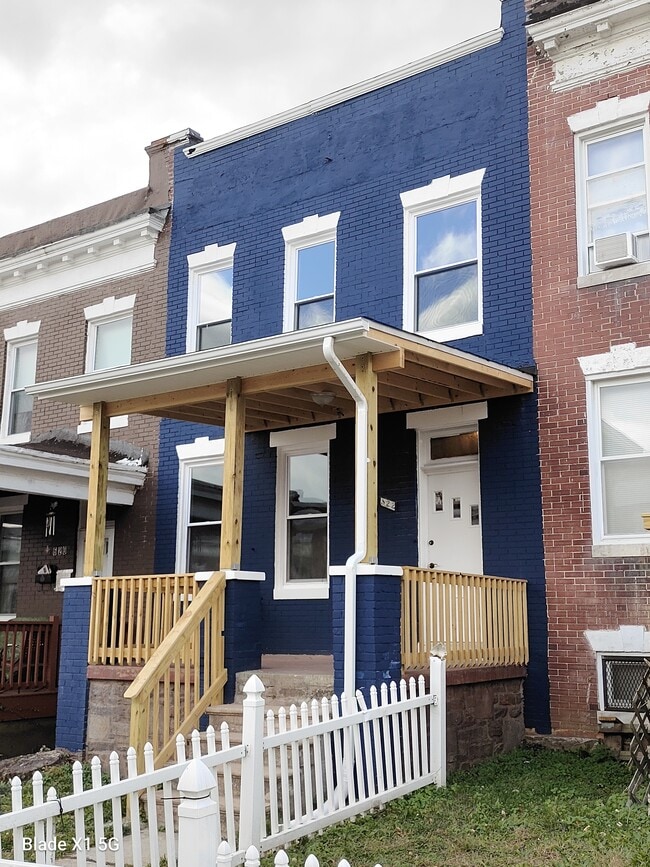 Building Photo - 622 Linnard St Unit 2