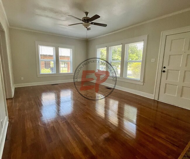 Photo - 2007 Washington Ave