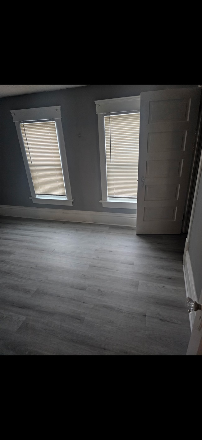 bedroom #2 - 1134 Ackley St
