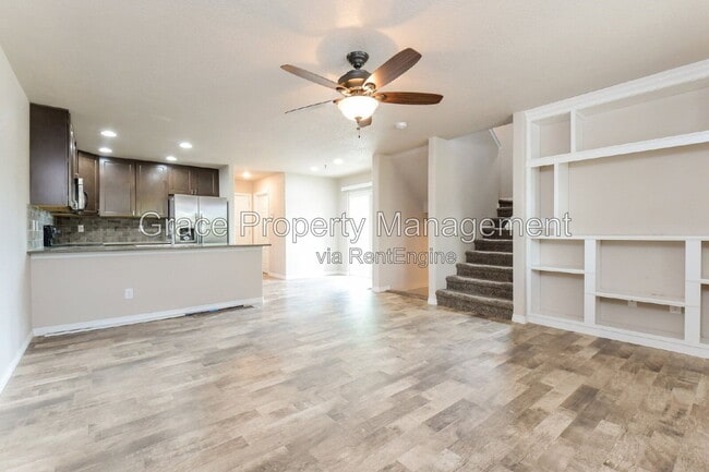 6107 Kochia Ct