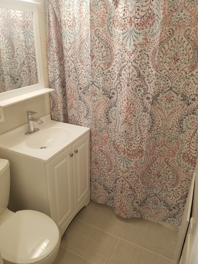 Photo - 2222 E 19th St