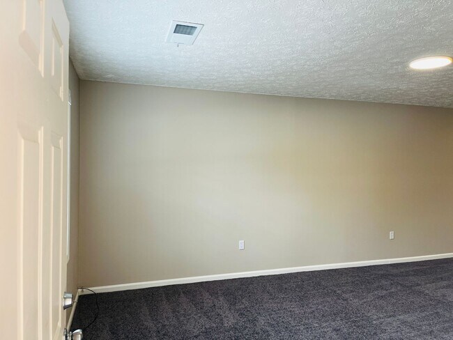 Photo - 1075 Eastview Rd NE Unit 1075 Eastview Rd NE  A