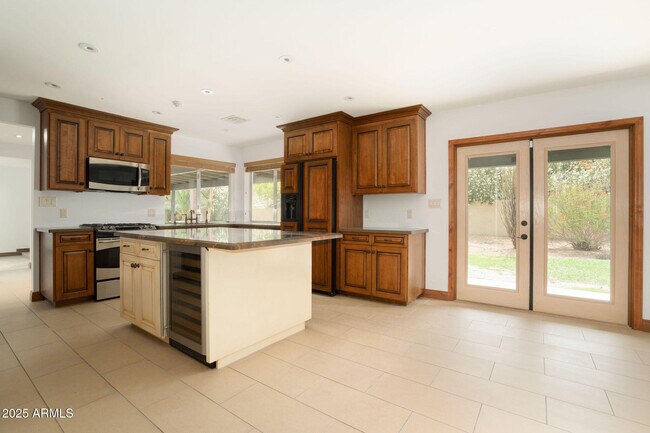 Photo - 3608 N 56th St