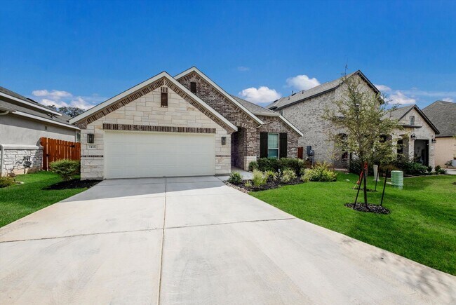 Photo - 1416 Quarry Rock