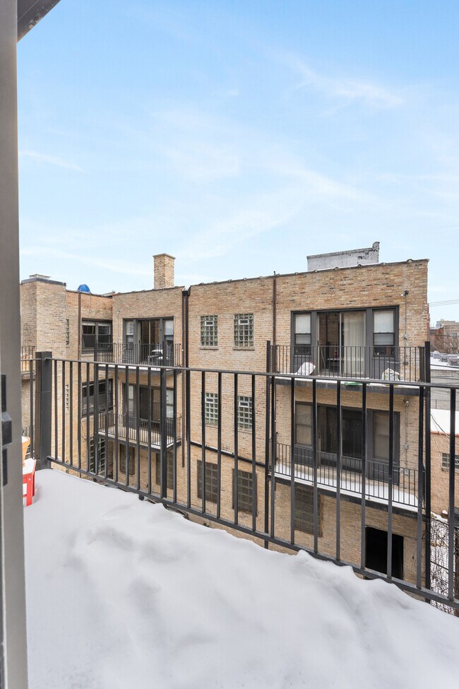 Photo - 4555 Malden St Unit 302