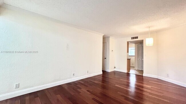 Photo - 303 Gardens Dr Condo Unit 106