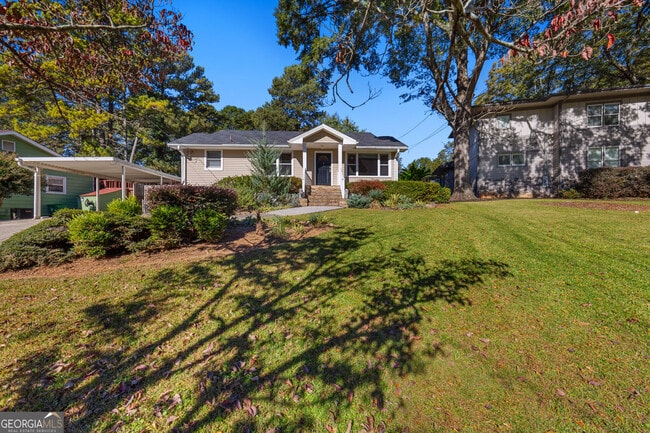 Photo - 1416 Woodland Hills Dr NE