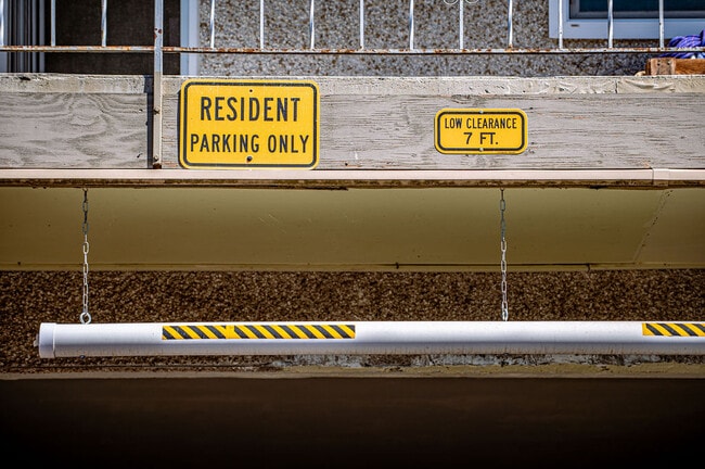 Photo - Bayview Apartments