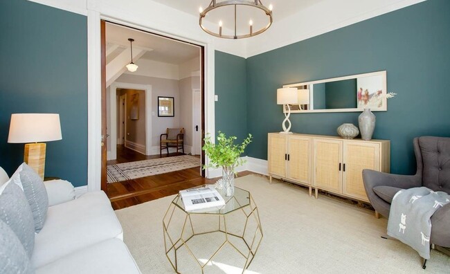 Building Photo - 2253 Clinton Ave