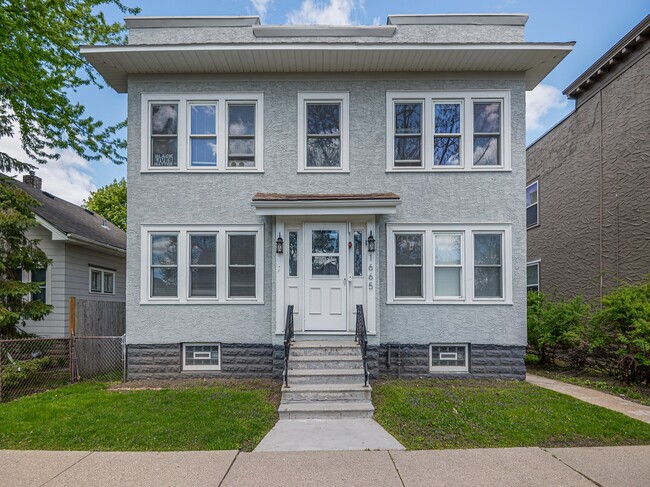Building Photo - 1665 Sherburne Ave Unit 4 Rental
