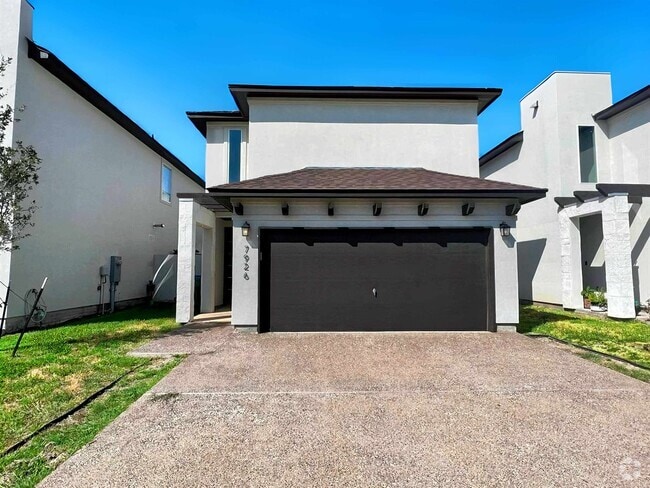 Building Photo - 7926 Elka Lp Rental