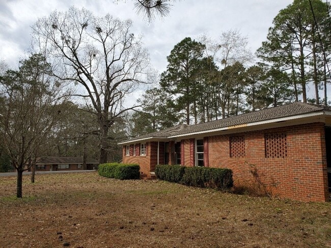 Photo - COMING SOON: Cozy Three Bedroom Home!