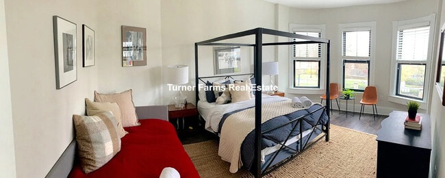 Photo - 1520 Tremont St