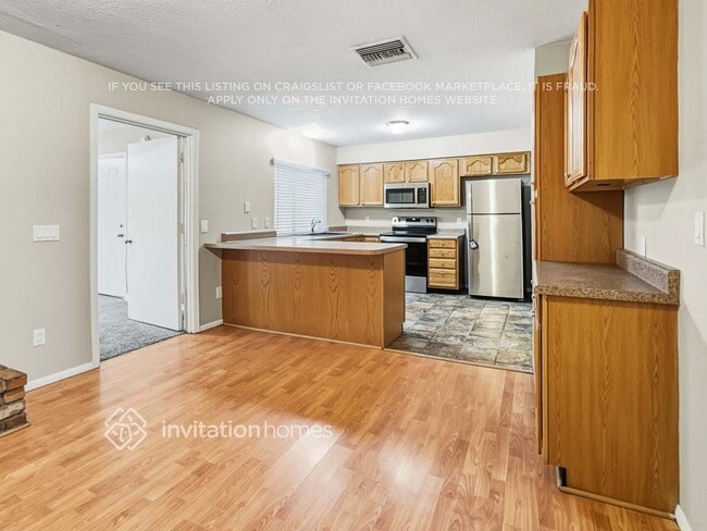 Photo - 6325 W Purdue Ave