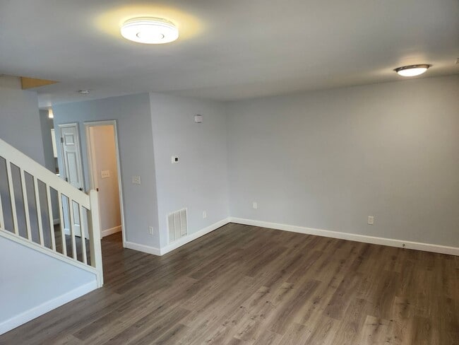 Photo - Harrisonburg Townhouse Available for Rent, Spacious 3 BR, 2.5 Baths