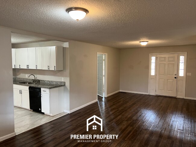 Photo - 239 Wilbanks Rd