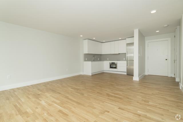 Building Photo - 1 bedroom in Cambridge MA 02139 Rental