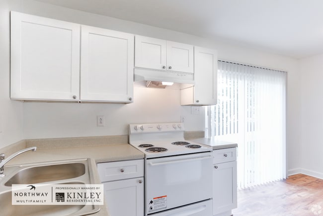 Photo - Highland Commons