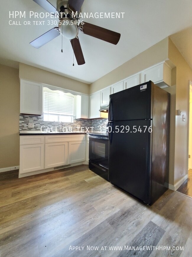 Photo - 615 Baldwin-