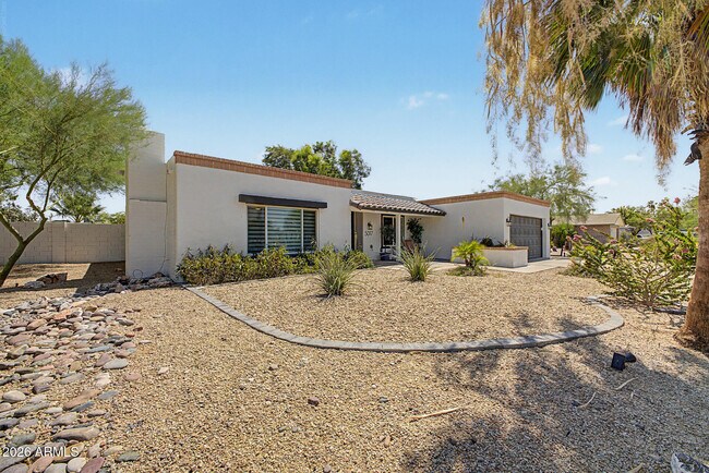 Photo - 5017 E Acoma Dr