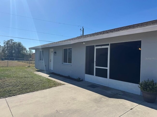Building Photo - 11351 Poplin Ave Rental