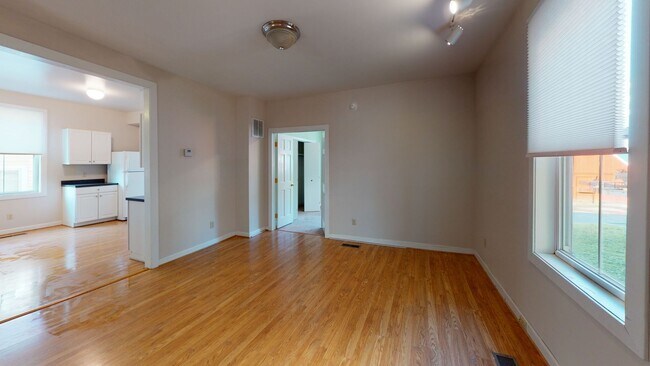 Photo - 1122 E Market St Unit A