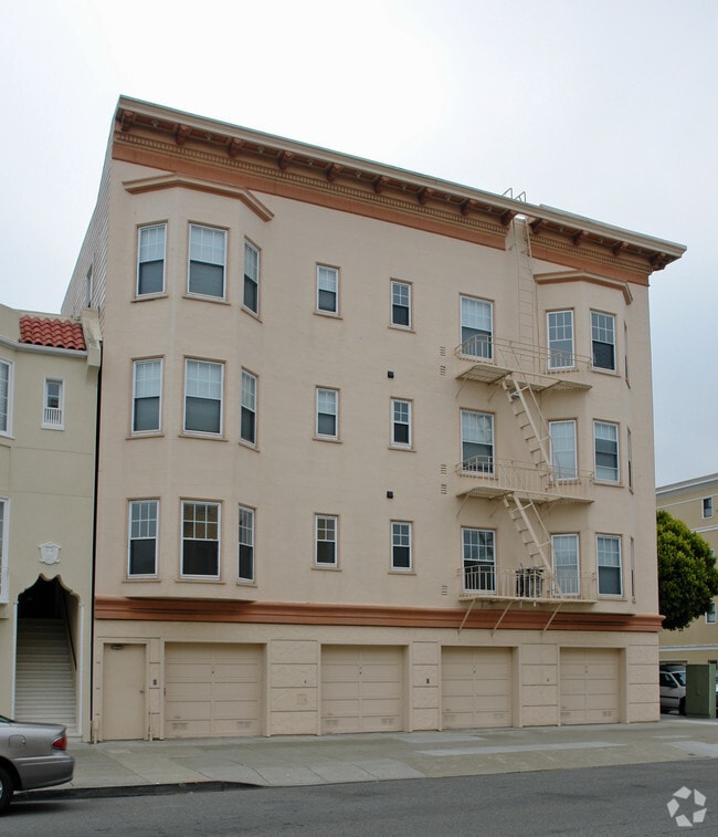 Photo - 290 Alhambra Street Apartments