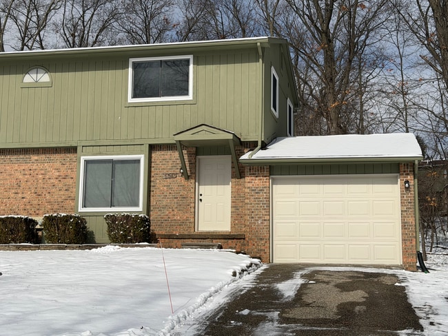 Building Photo - 8060 Mountain Vw Unit 8060