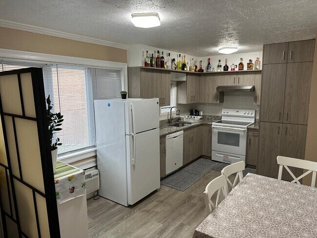 Kitchen - 120 Wooster St Unit Condominium