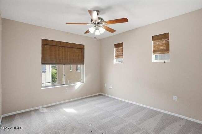 Photo - 2401 E Rio Salado Pkwy