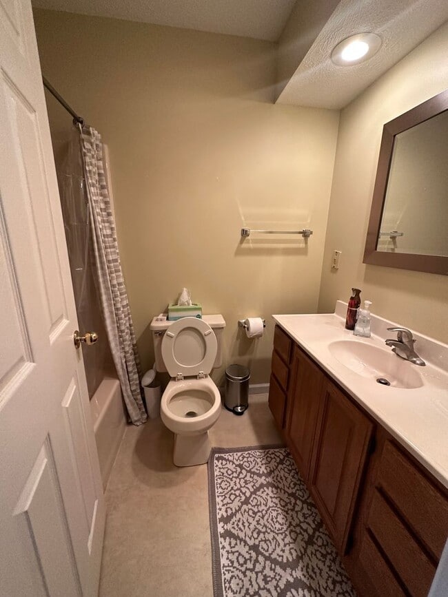 2308 Checkerberry Ln