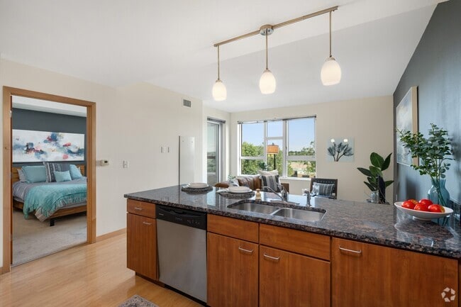 Building Photo - Verge Rental