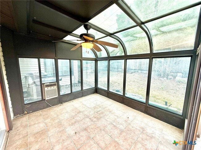 Building Photo - 103 Crestview Dr Rental