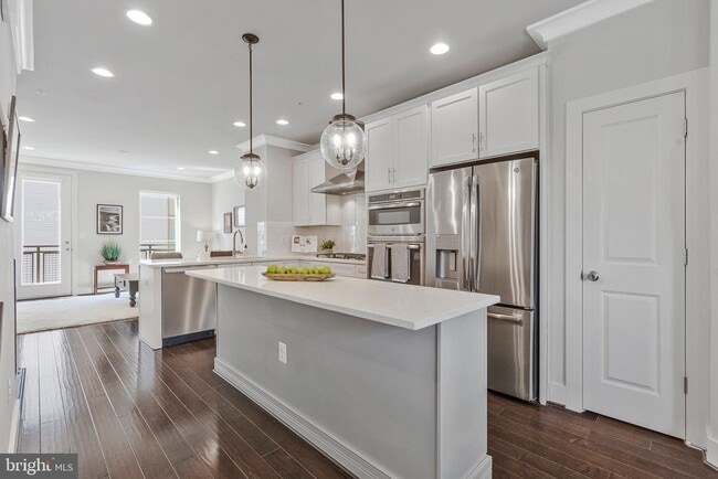 Photo - 4810 Garden View Ln