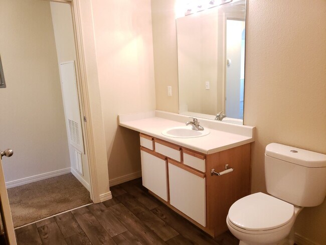 Bathroom - Pleasant Springs Apartments