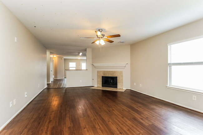 Photo - 12134 Carriage Oak Cir