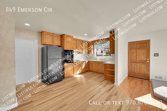 Photo - 849 Emerson Cir