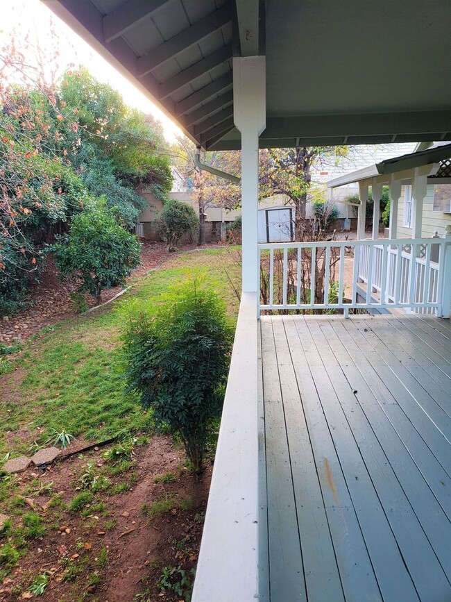 Photo - 4 bedroom 2 1/2 bath home in Sunset Oaks