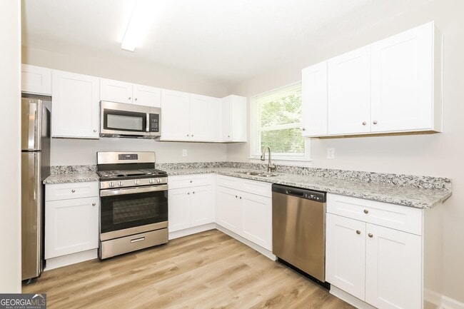 Photo - 7125 Puckett St SW