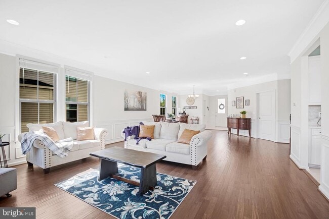 Photo - 42526 Oxford Forest Cir