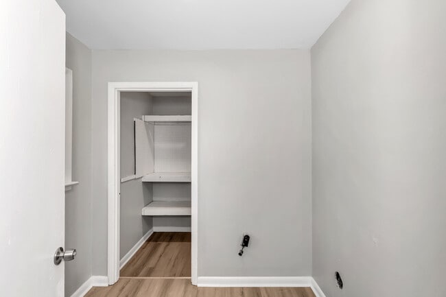 Photo - 4318 Balwin Dr SW