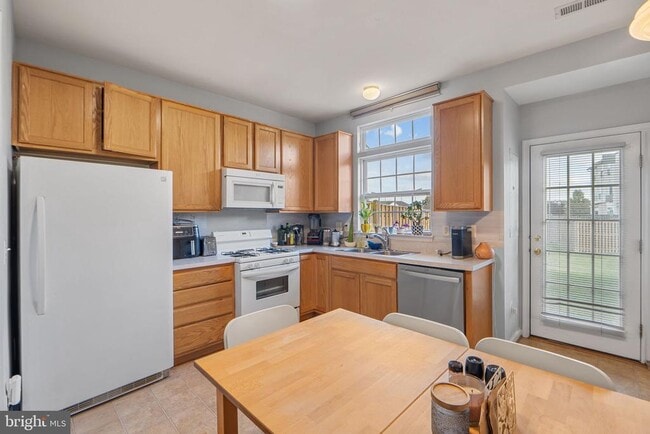 Photo - 44481 Watertown Terrace