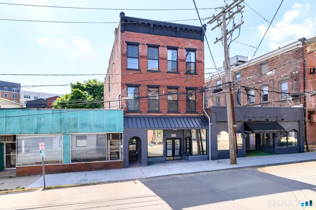 Building Photo - 10 Commerce St Unit 3F