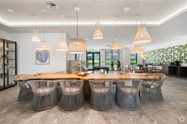 Espacio maravillosamente diseñado en la sala multiusos - Paseo Del Rio